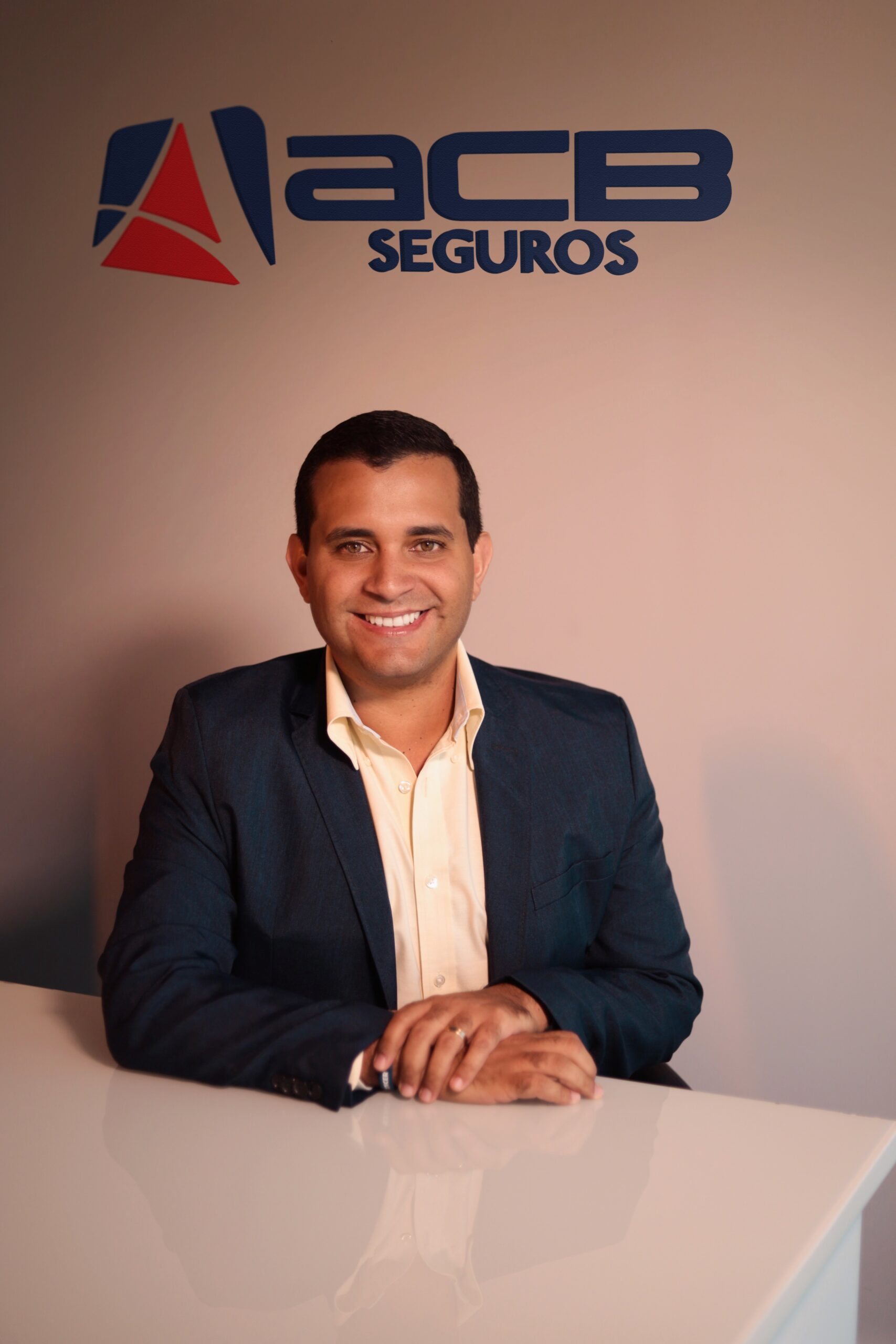 Seguro online: veja as dicas para contratar um seguro sem sair de casa