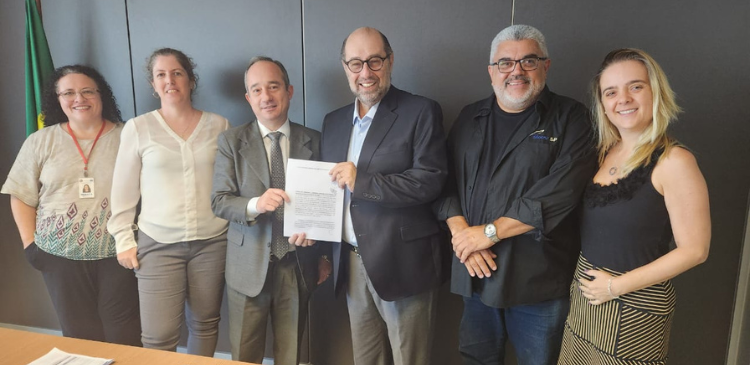 Sincor-SP apresenta para o Procon-SP atuação irregular das empresas Loovi e LTI Seguros