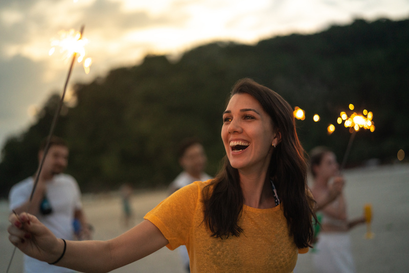 Vai viajar nos feriados de 2025? Youse dá dicas de como proteger seu patrimônio