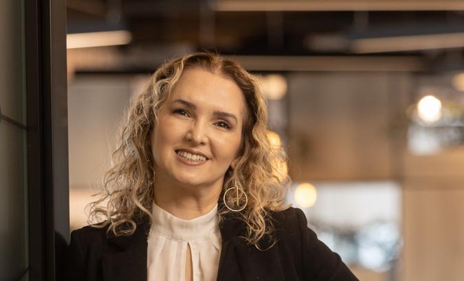 Akad mira faturamento de R$ 1,4 bi em 2025 com foco em seguros personalizados