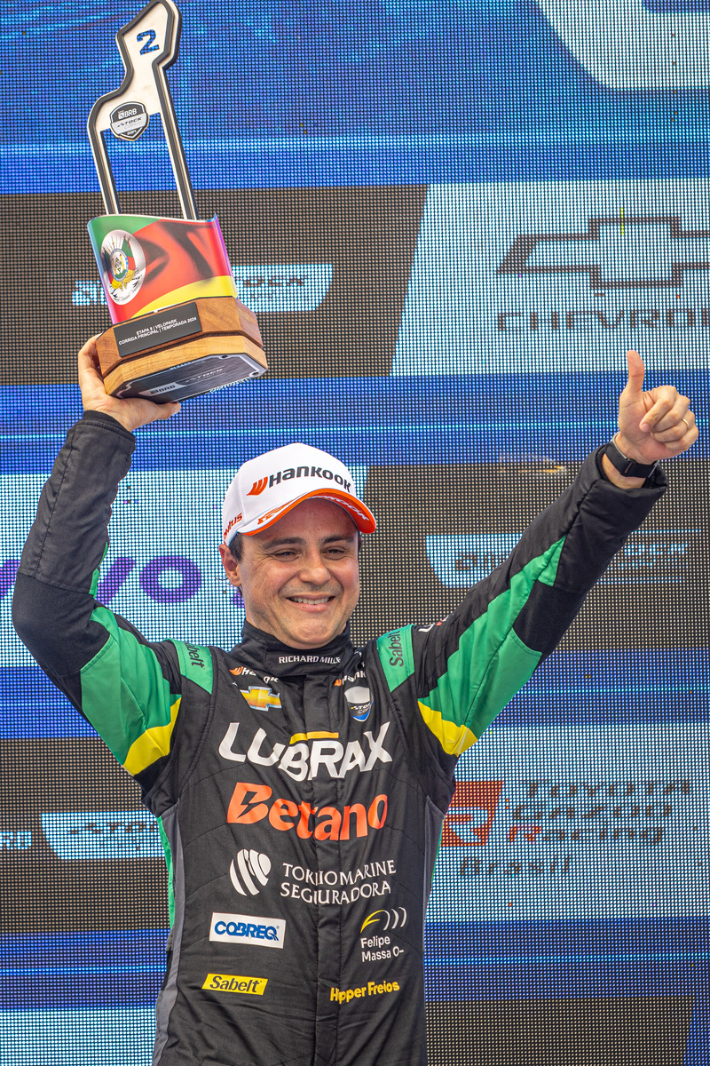 Tokio Marine renova parceria com Felipe Massa pelo quarto ano consecutivo