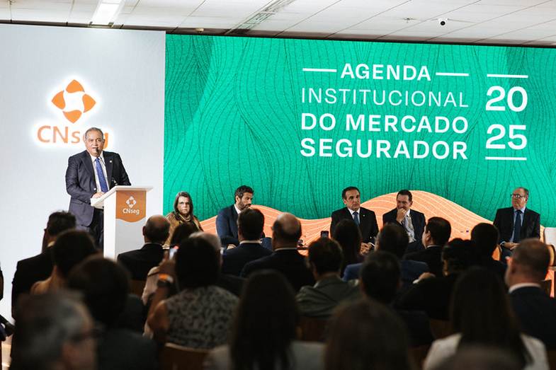 Parlamentares destacam importância do Seguro Social de Catástrofe durante lançamento da Agenda Institucional do Mercado Segurador