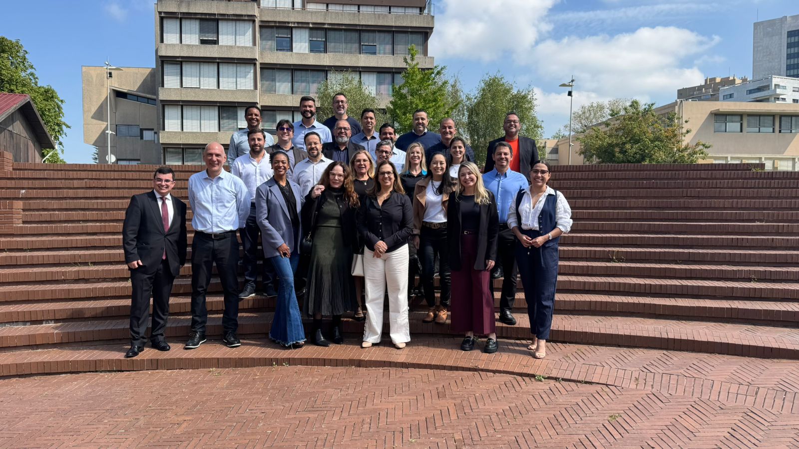 Curso Internacional da ENS reúne profissionais brasileiros no Porto para imersão em práticas europeias de seguros