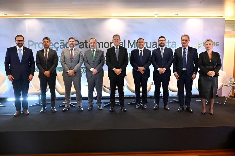 Especialistas e autoridades se reúnem em Brasília para discutir impactos da nova Lei Complementar do sistema mutualista