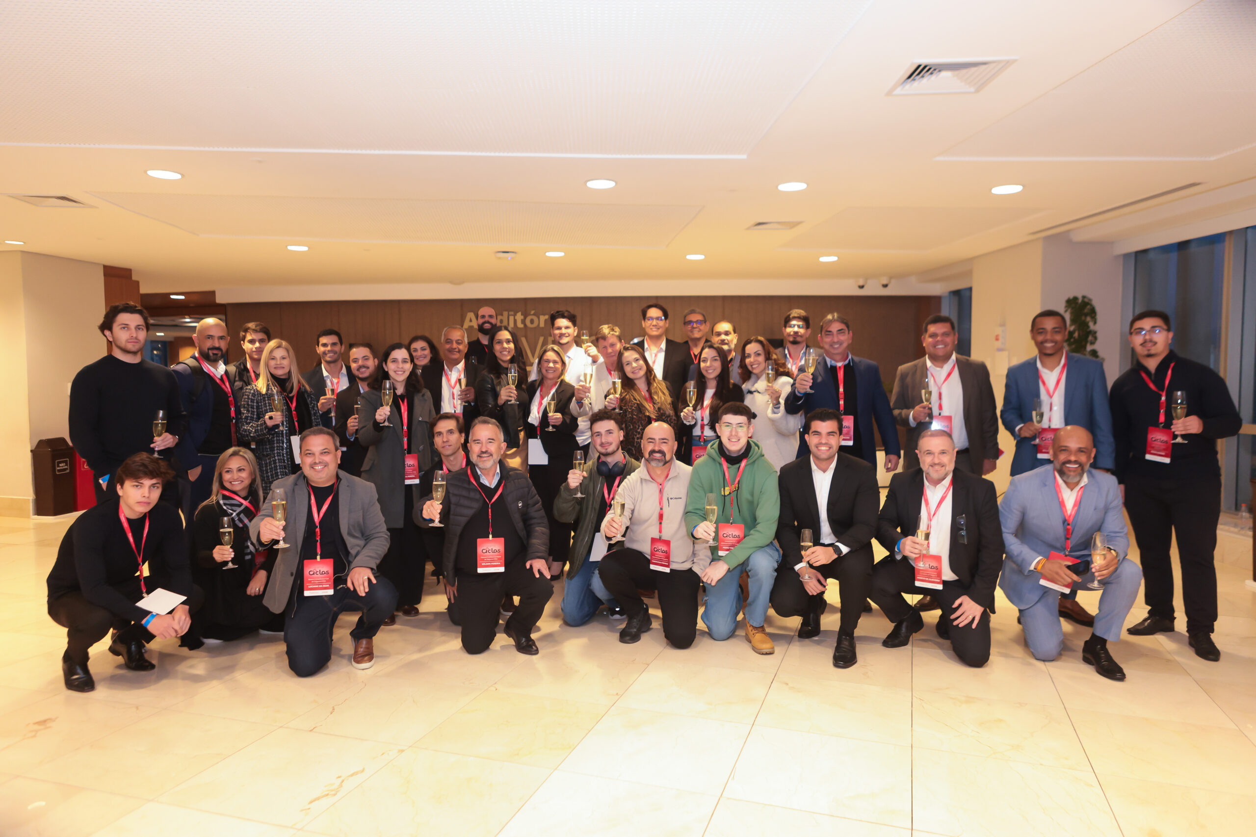 Grupo Bradesco Seguros celebra 3ª turma do Programa Ciclos