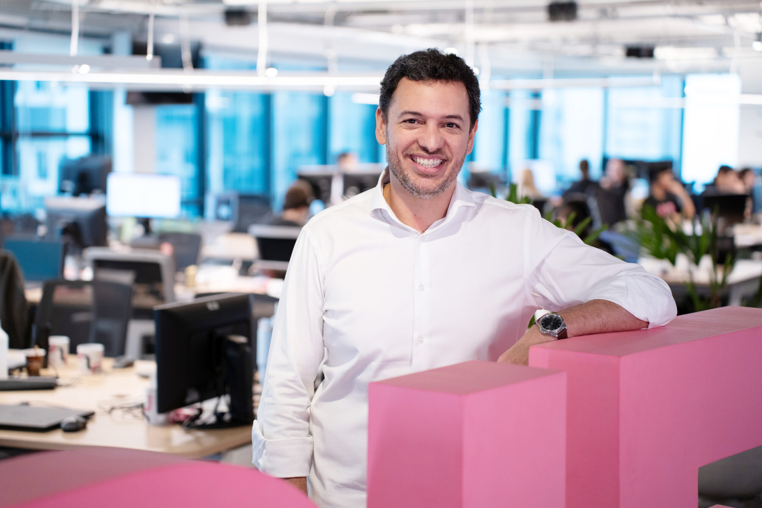 Pier e Noh lançam parceria para estimular contratação de seguros