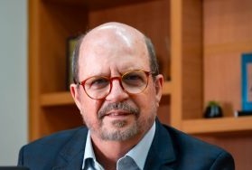 Cuidar de pessoas é bom para os negócios: recorde em planos de saúde empresariais reforça estratégia