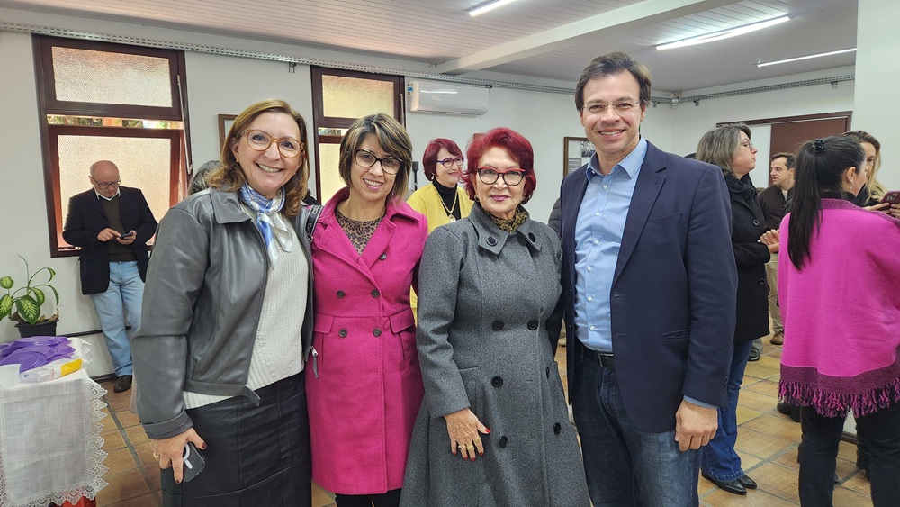 SindsegSC apoia e prestigia evento comemorativo de 73 anos