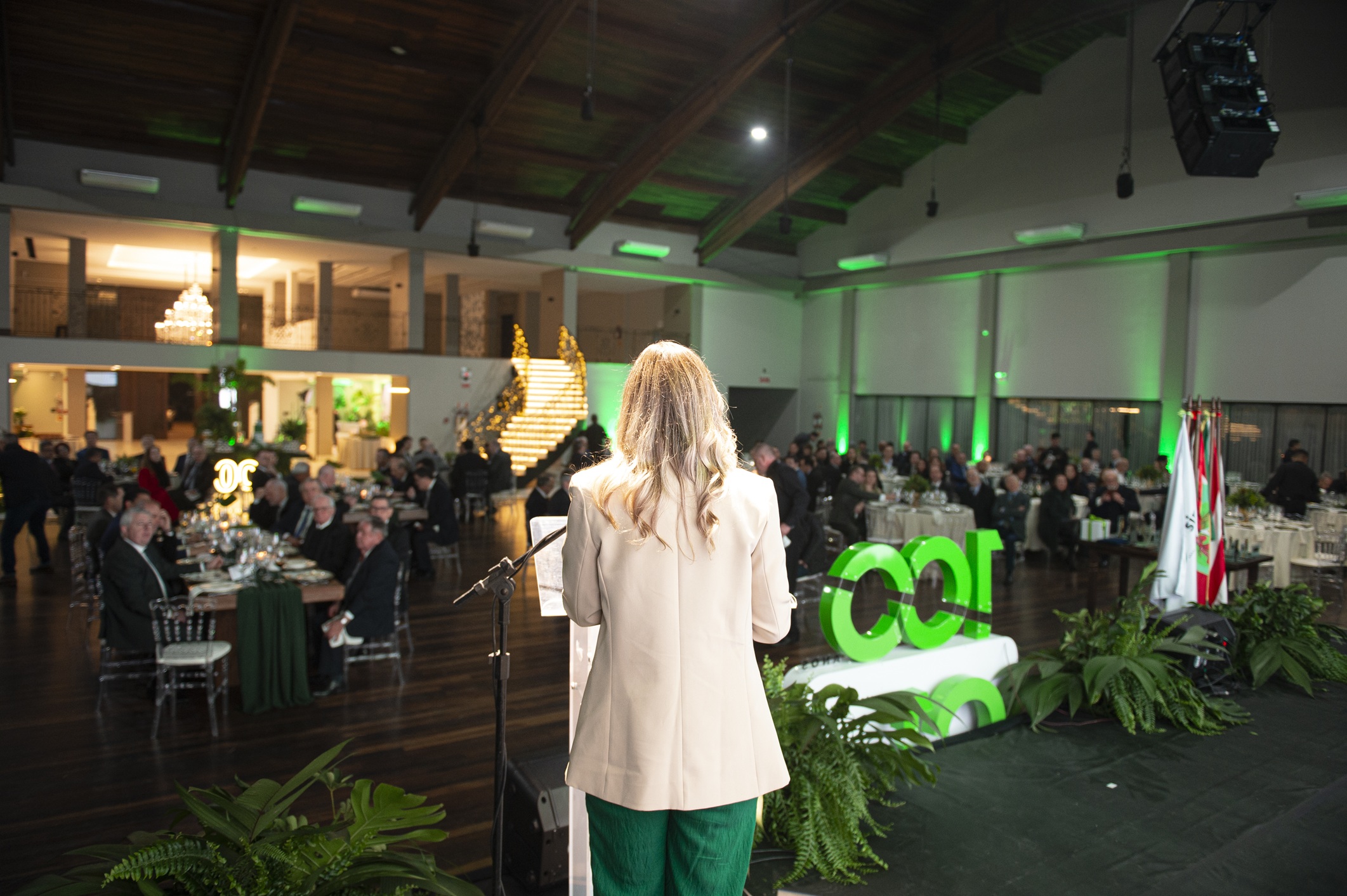 Uma noite histórica: confira as fotos da celebração dos 100 anos do SindsegSC