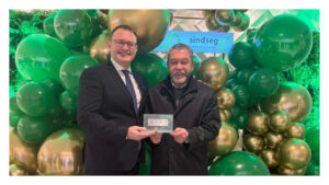 João Amato, presidente do SindsegSC (à esq.), e Paulo Kato