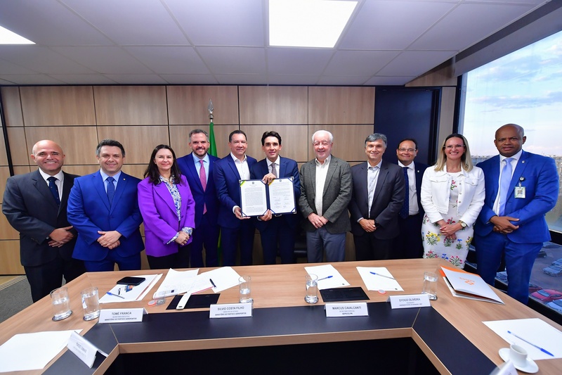 Portos e aeroportos do país devem contar com seguros