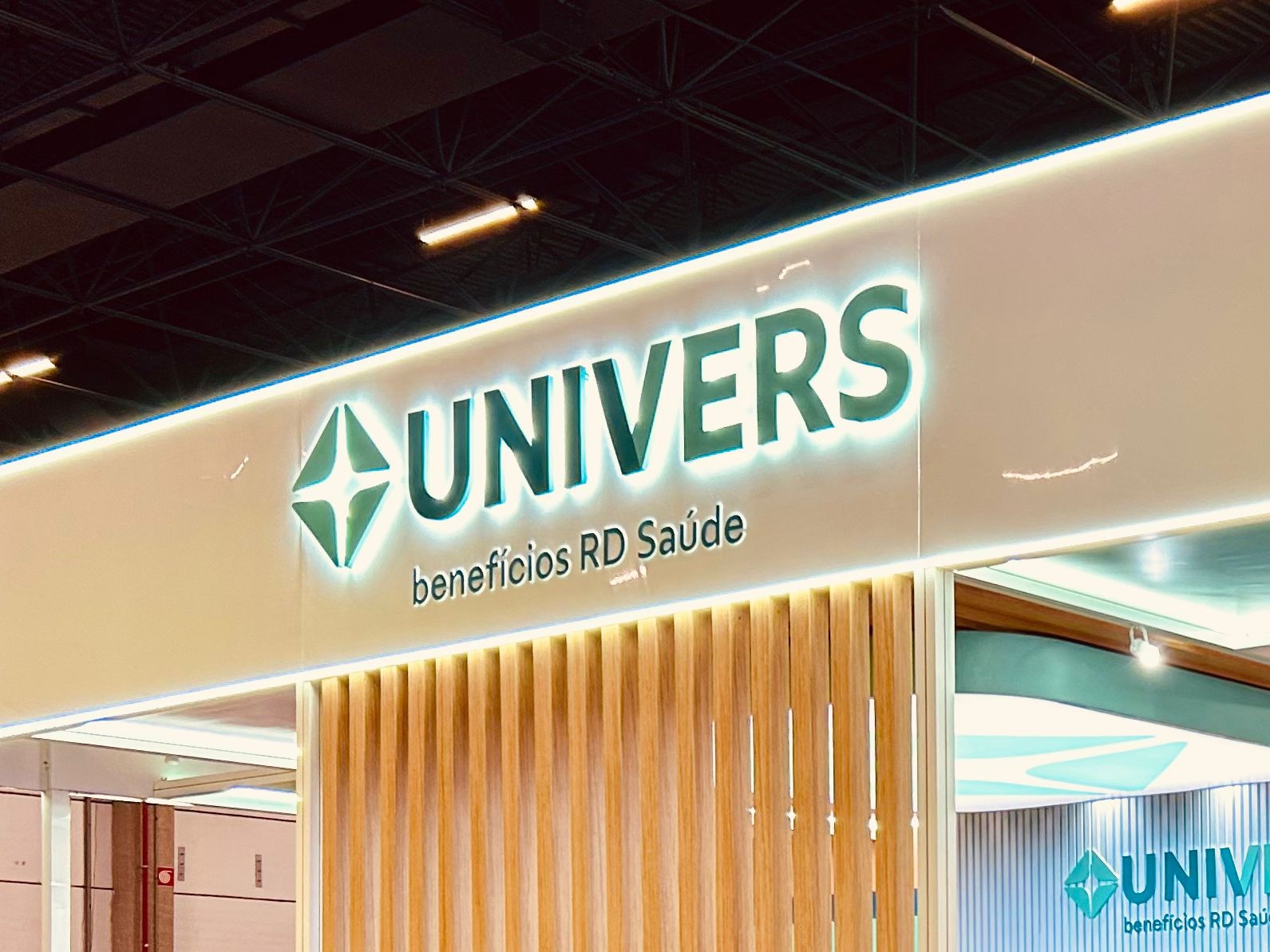 Univers reforça papel de farmácias na saúde corporativa