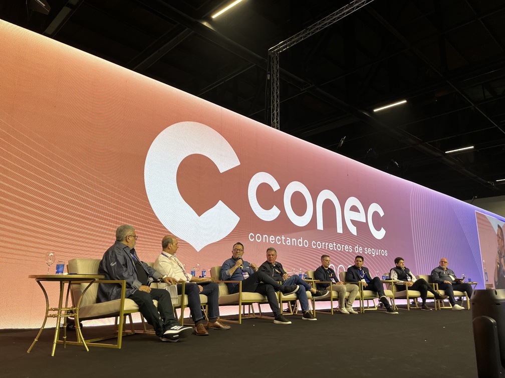 Conec 2025: Executivos discutem o futuro inteligente do corretor de seguros