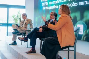 2º painel, Armando Vergílio, Antonio Penteado Mendonça e Camila Calais