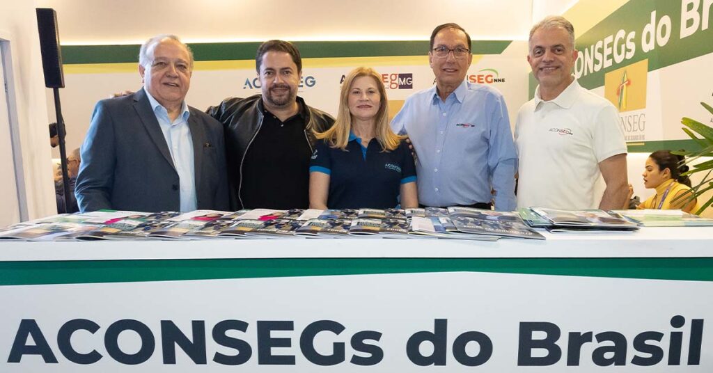 Aconsegs do Brasil: juntas, pela primeira vez, em um Conec