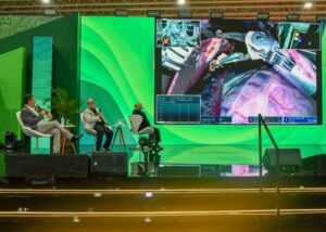 Telecirurgia robótica com internet de baixo custo realizada durante 54ª Convenção Nacional Unimed.