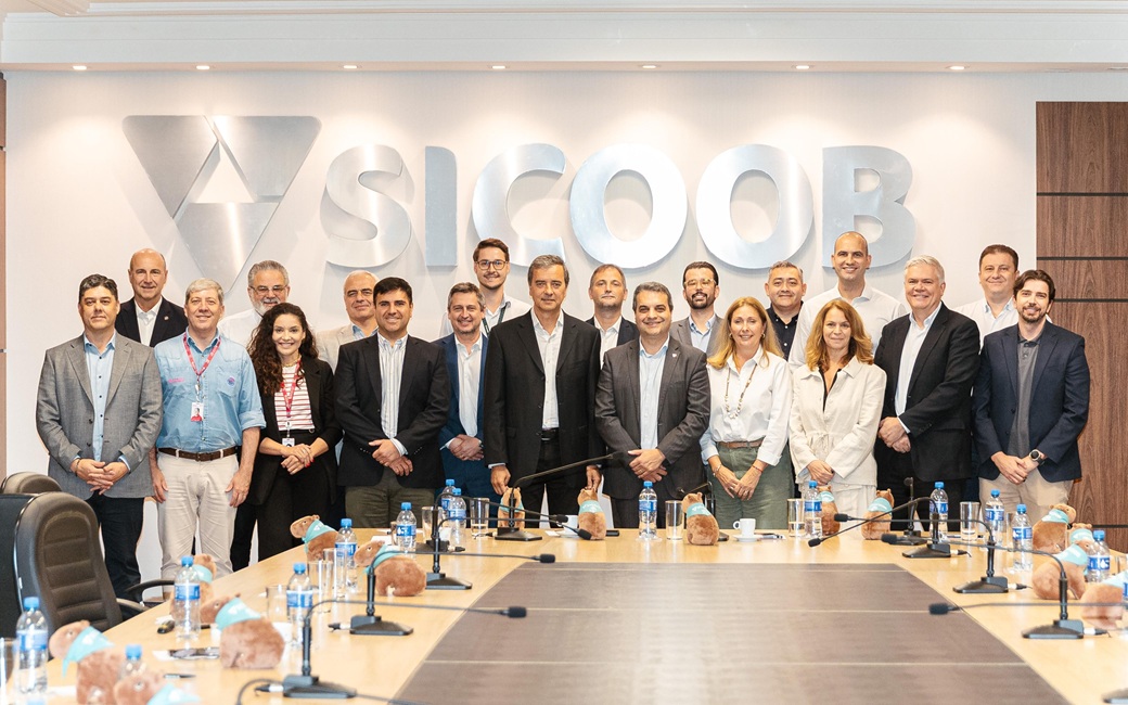 Conselheiros do Grupo Sancor Seguros Argentina visitam cooperativas do Sicoob