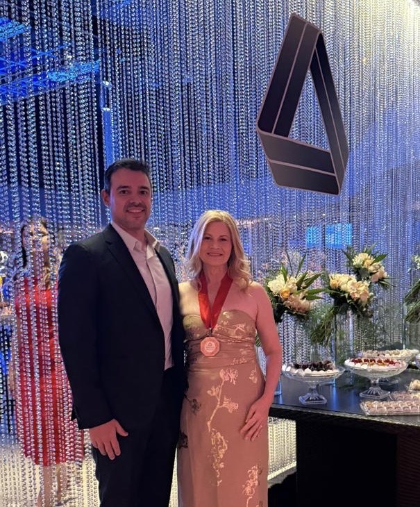 Presidente da Aconseg-CO recebe Medalha do Mérito Segurador