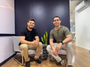 João Pedro Lottermann e Tiago de Bortoli, fundadores da Autoinsp