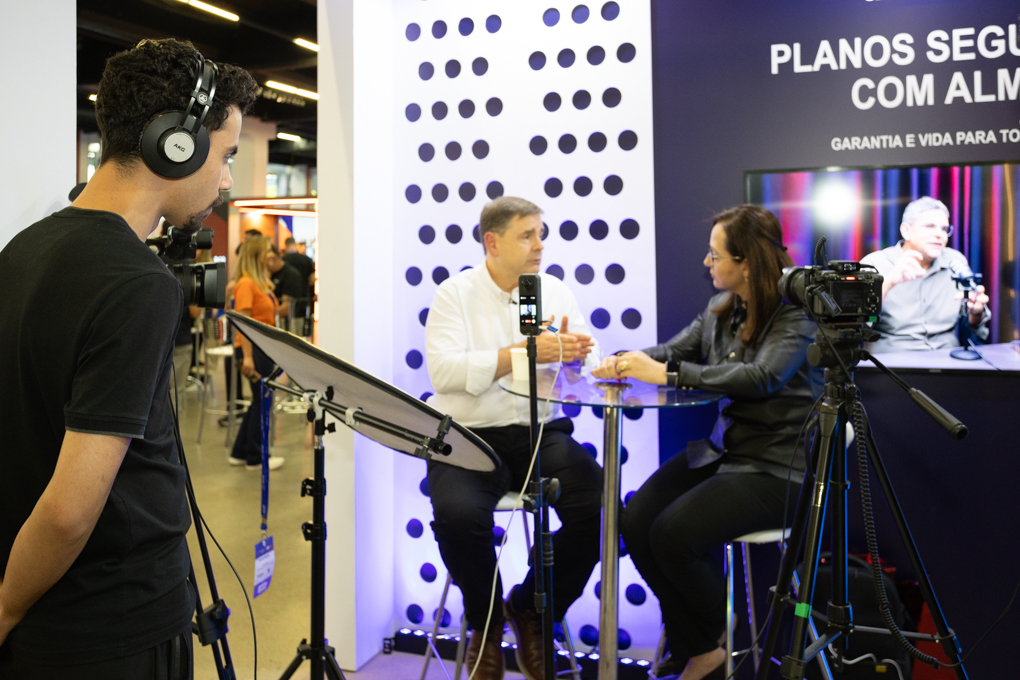 Revista Cobertura protagoniza podcast Planos Seguros com a Seguradora ALM