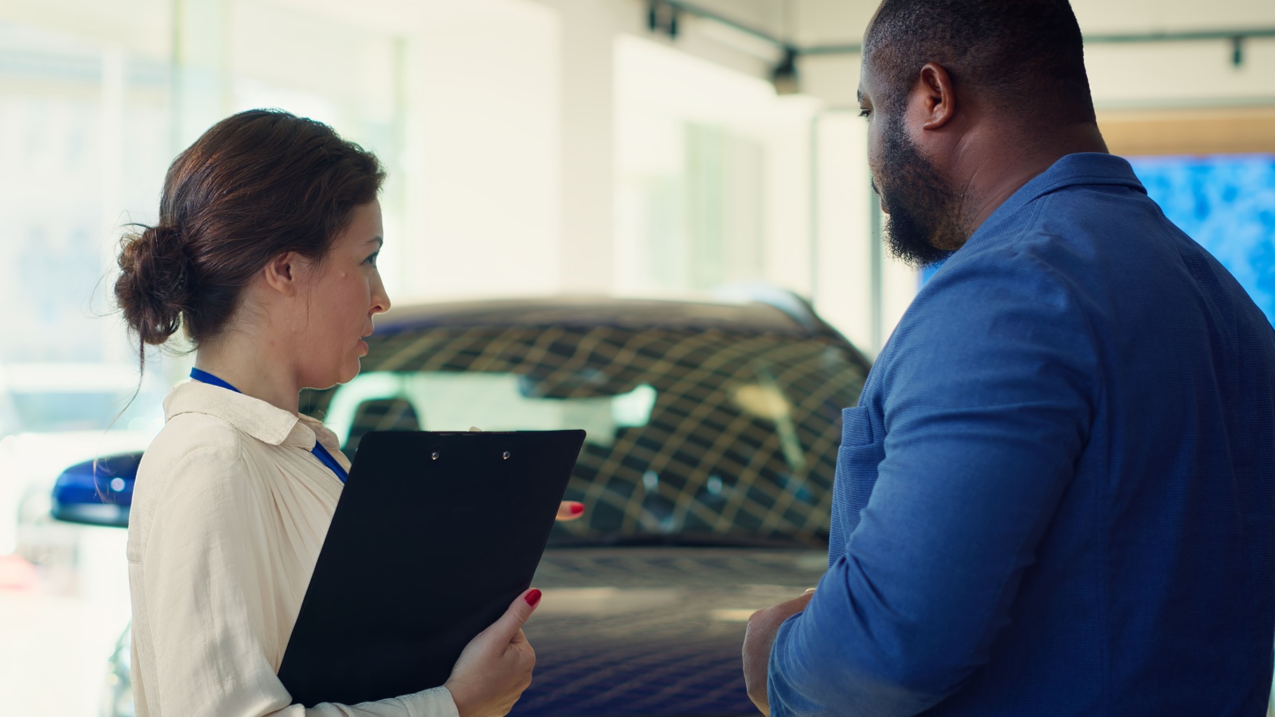 Expansão do mercado automotivo impulsiona contratação de seguros no país