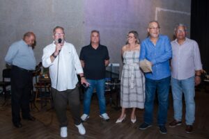 Lacir Marcondes, Álvaro Fonseca (ao microfone), Edmar Fornazzari, Ivone Arello, Gilberto Januário e Jorge Teixeira Barbosa