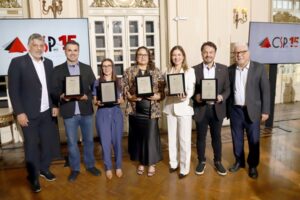 Entrega de placas às beneméritas que celebraram importantes marcos de fundação em 2025