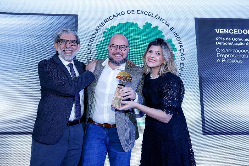 CNseg recebe Prêmio Jatobá por excelência na demonstração de resultados