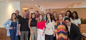 Confraternização de final de ano com muita alegria e união – Foto: Divulgação