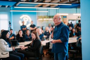 O CEO e Chairman do Grupo MAG, Helder Molina, na Matriz de São Paulo