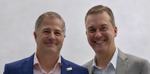 Ronaldo Dalcin, Diretor Comercial Nordeste da Tokio Marine (esquerda) e Cefas Rodrigues, Diretor Comercial Norte da Tokio Marine (direita)